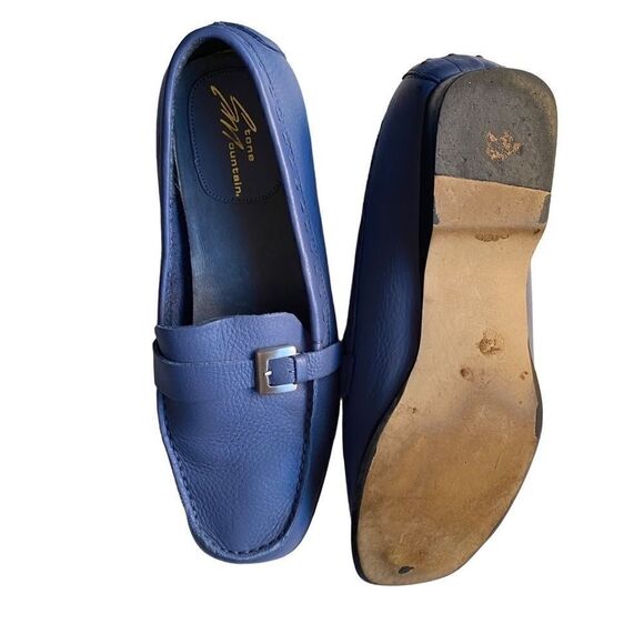 Cliffs by White Mountain Canyon blue slip on leather loafers size 7 1/2  - Picture 3 of 6